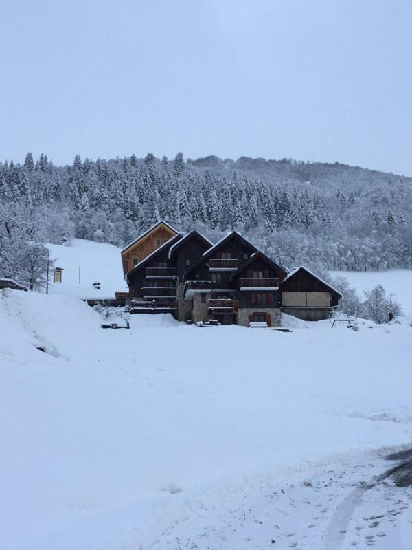 Chalet Lucie Le Cheval Noir Вальморель Екстер'єр фото
