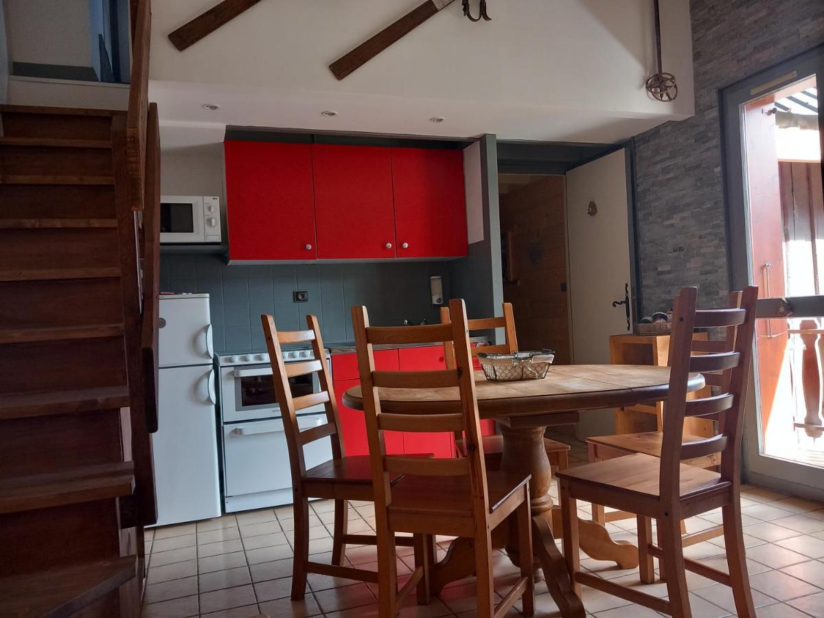 Chalet Lucie Le Cheval Noir Вальморель Екстер'єр фото